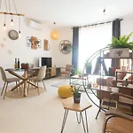 Domus Apartamento