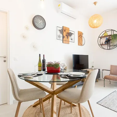 Apartment Domus
